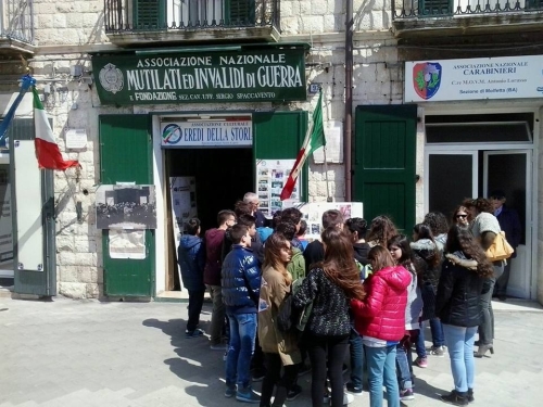 Quindici Molfetta La III A Della Savio Di Molfetta Con Gli Eredi 